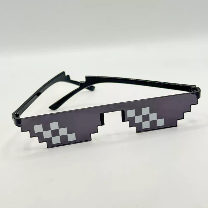 عینک فانتزی مدل پیکسلی ماینکرافت